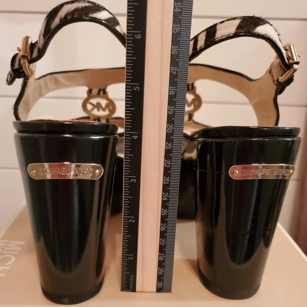 MICHAEL Micheal Kors Zebra Cary Sling Platform Sandal Size 8.5 - Picture 8 of 13